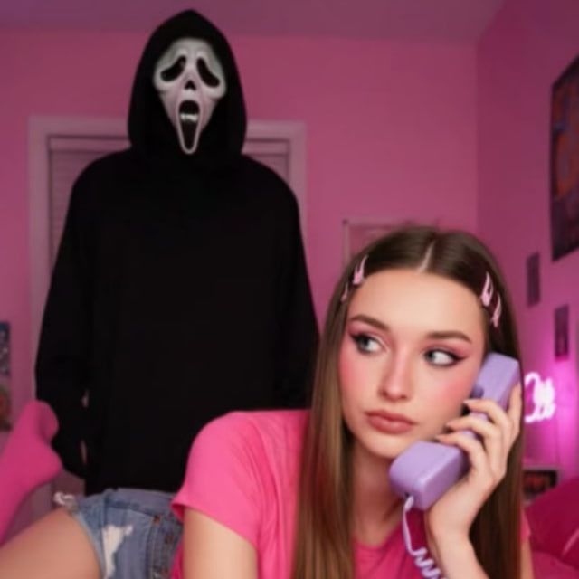 Крик на фото 💀 icon